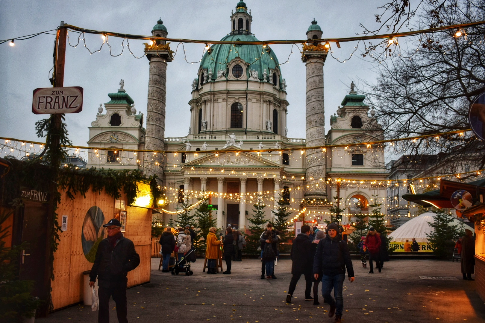 vienna christmas markets cancelled
